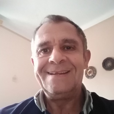 István R.
