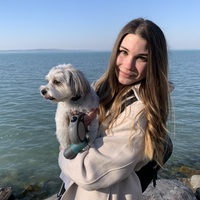 Réka N.