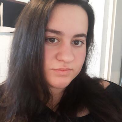 Anett K.
