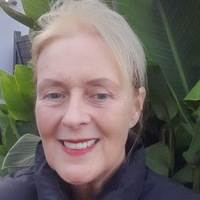 Angéla T.