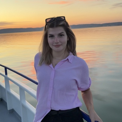 Eszter