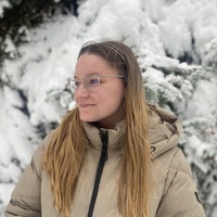 Alina E.