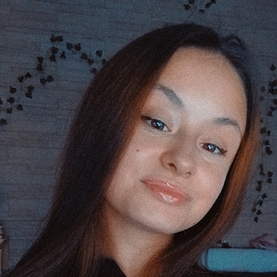 Adrienn R.