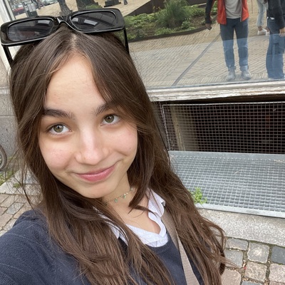 Adél Csenger